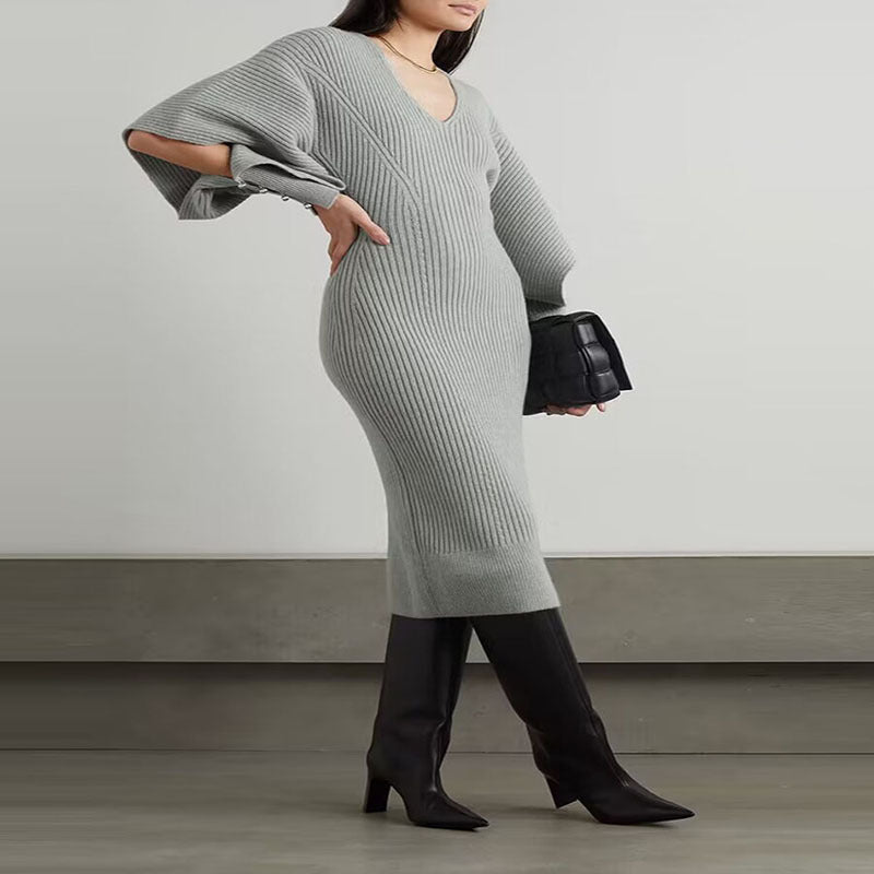 Urban wool dress with bat sleeves